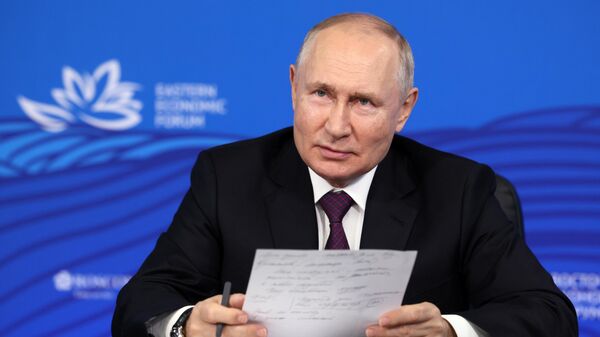Президент РФ В. Путин принял участие в VIII Восточном экономическом форуме