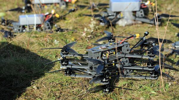 Испытания боевых дронов на аэродроме в Тамбове