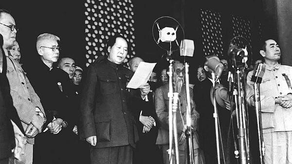 Председатель Мао Цзедун провозглашает создание КНР, 1949 год