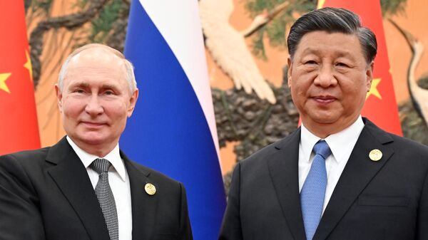 Визит президента РФ В. Путина в Китай для участия в мероприятиях третьего Международного форума Один пояс, один путь. День второй