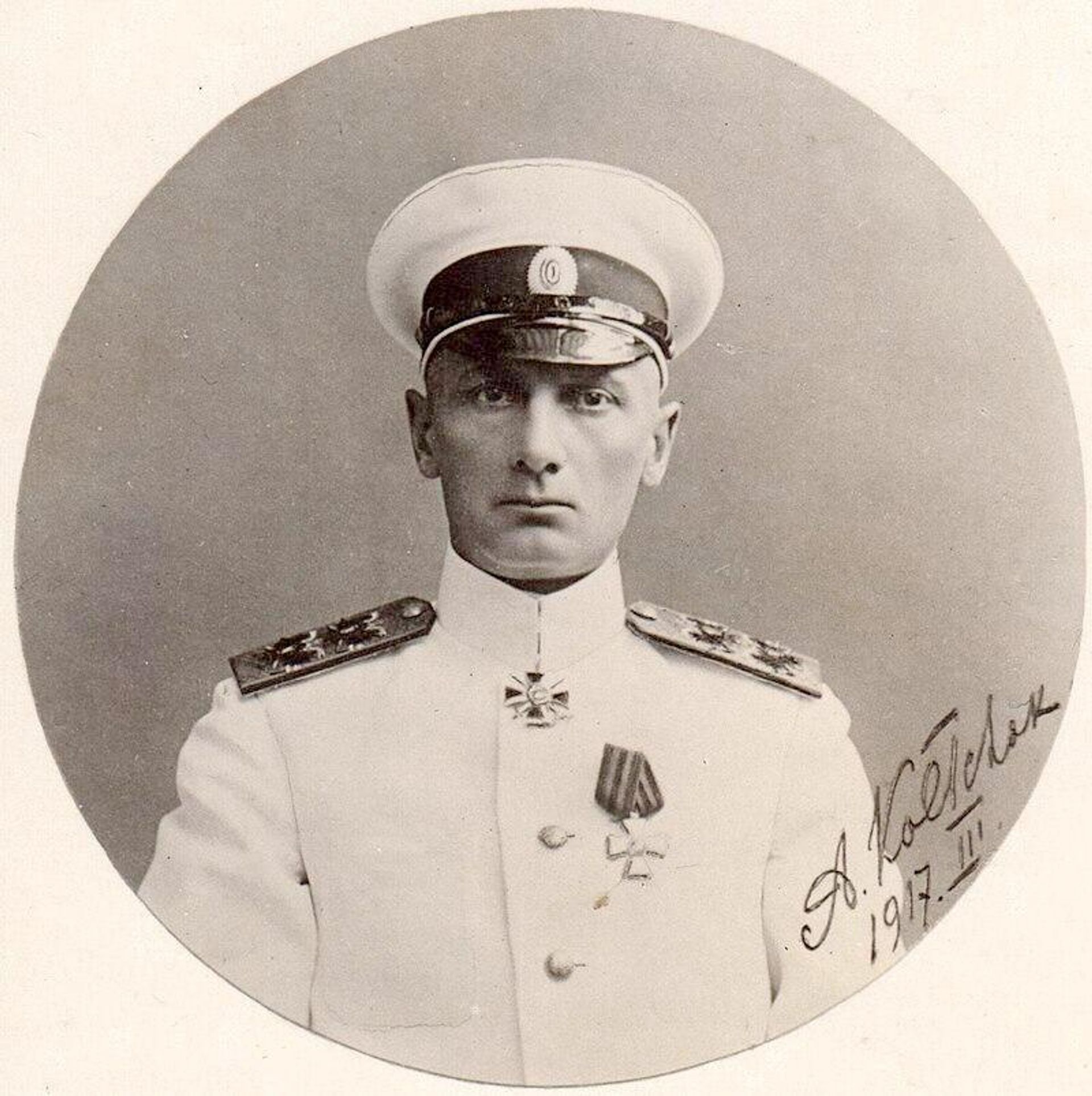 Командующий Черноморским флотом вице-адмирал А.В. Колчак. 1916 г. Командующий Черноморским флотом вице-адмирал А.В. Колчак. 1916 г. - РИА Новости, 1920, 04.09.2026