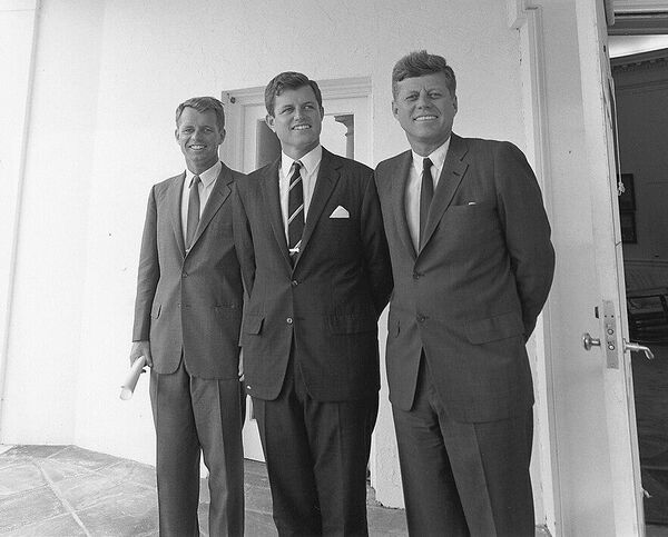 Кеннеди шестьдесят лет спустя. На место убитого президента метит попасть его племянник Роберт
