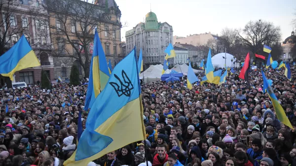 Митинг студентов во Львове за евроинтеграцию Украины