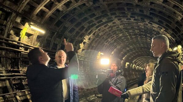 Виктор Брагинский в аварийном тоннеле