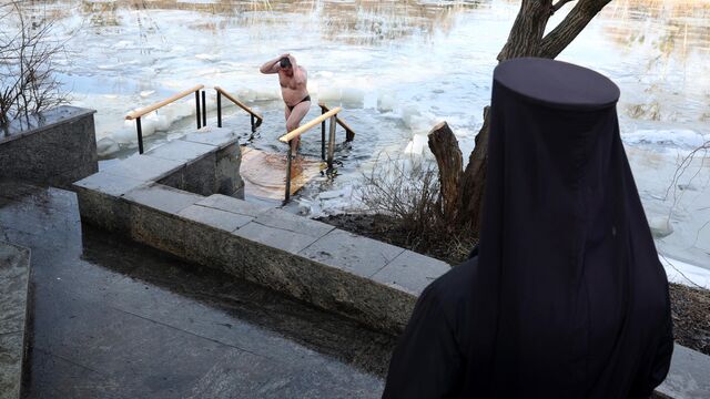 Протест православных. Украинцы отпраздновали Крещение, а раскольники ждали 