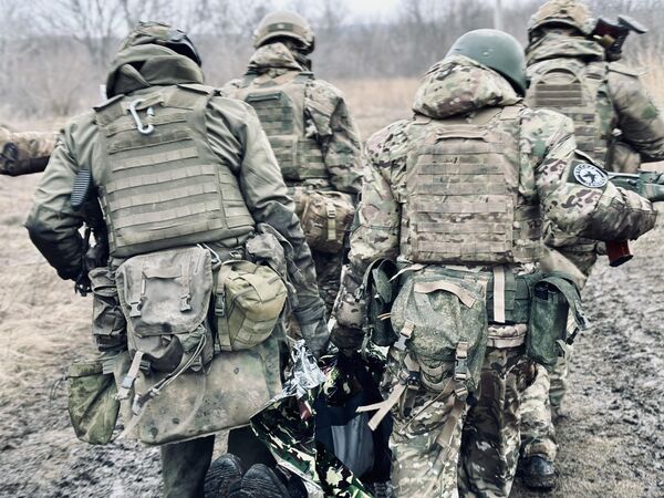 Эвакуация раненного