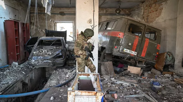 Зачистка Авдеевки бойцами 55-й мотострелковой бригады ЦВО Зачистка Авдеевки бойцами 55-й мотострелковой бригады ЦВО