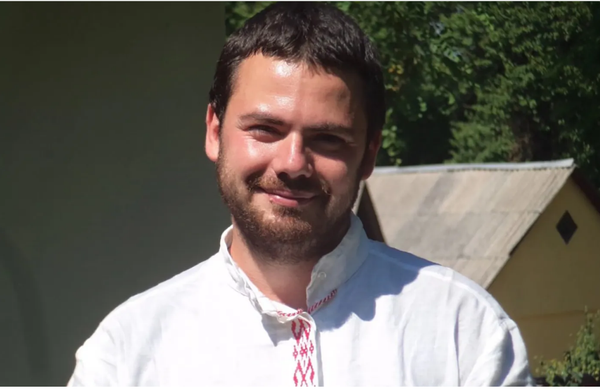 Дмитрий Петров