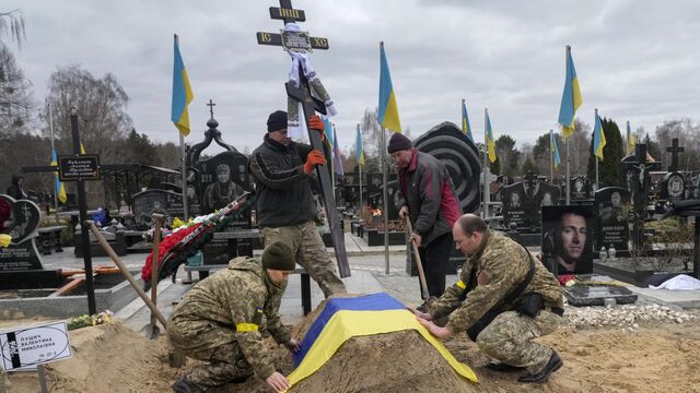 Справедливая Военная Операция или Возвращение украденного