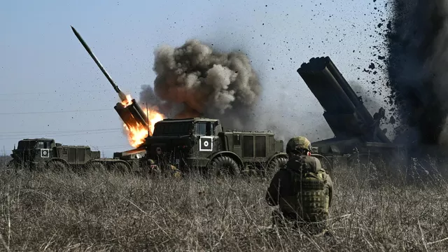 Запорожский фронт. ВСУ пытаются уничтожать российские танки немецкими электромагнитными минами