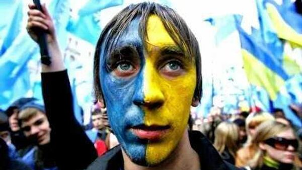 Украинский флаг на лице