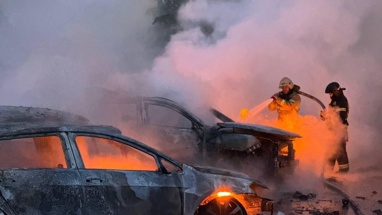 Атака на НПЗ и обстрел Белгорода. Главное на Украине на утро 9 мая -  09.05.2024 Украина.ру