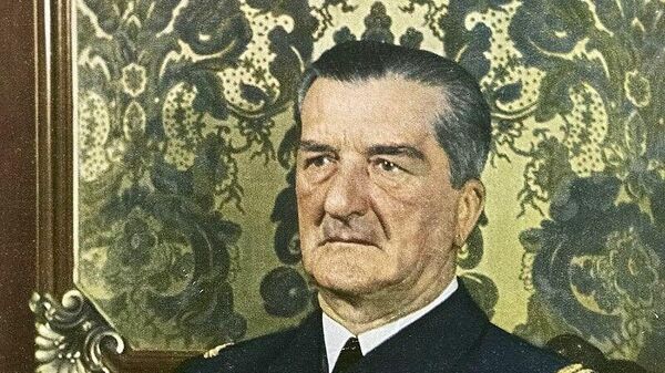 Диктатор Венгрии адмирал Миклош Хорти