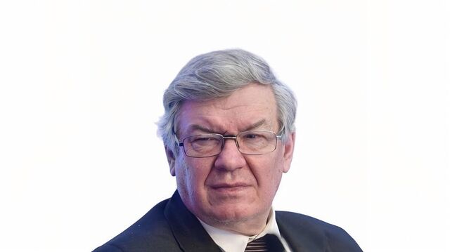 © РИА Новости . Владимир Трефилов / Владимир Васильев интервью В США “заговорили” дивиденды. Владимир Васильев о том, почему Трамп ради мира на Украине давит на Европу