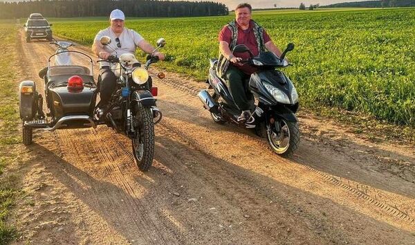 Фото: Telegram / pul1, Александр Лукашенко и бизнесмен Сергей Тетерин где-то в президентских полях на стыке Витебской и Могилевской областей, 
