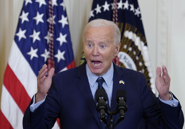 © РИА Новости . Стрингер / Джо Байден Обедневший Байден, шесть минут для продажи Украины, дело