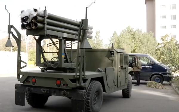 Кустарная украинская РСЗО на шасси Хамви