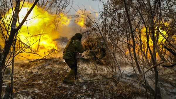 Боевая работа расчета гаубицы Д-30 группировки Центр