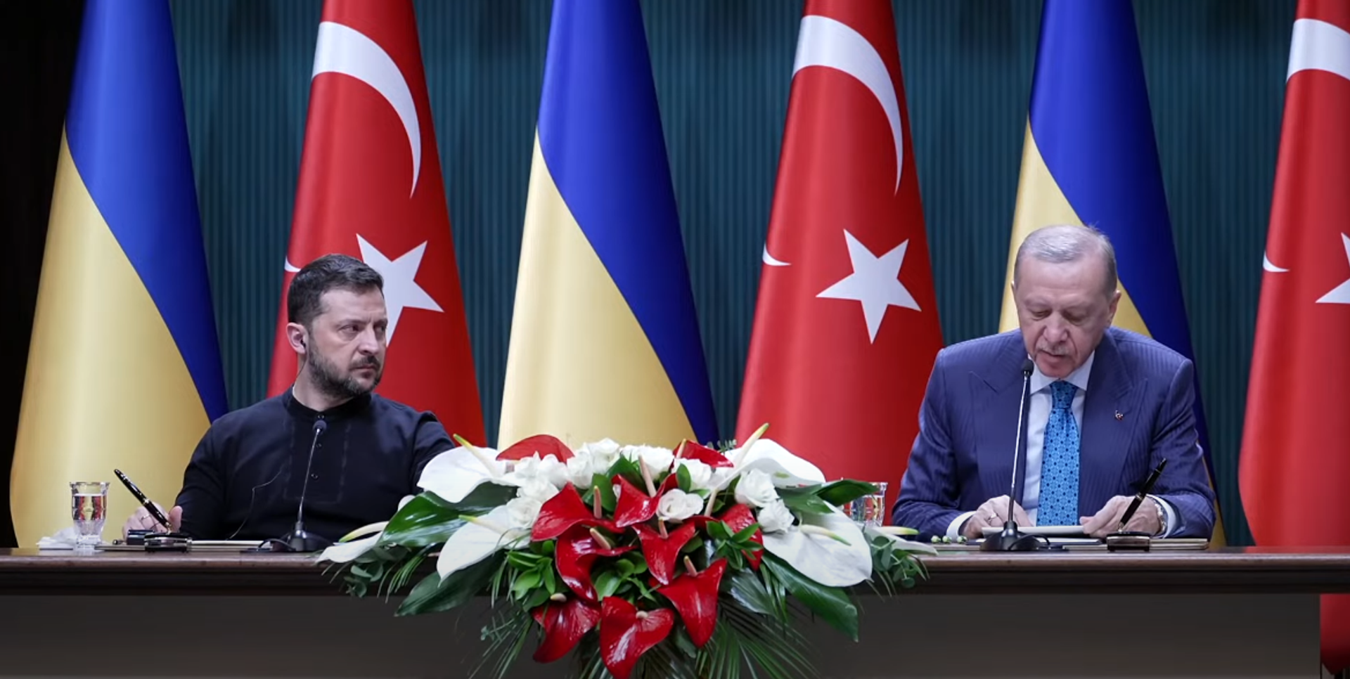 Эрдоган и Зеленский 18.02.2025 - РИА Новости, 1920, 20.02.2025