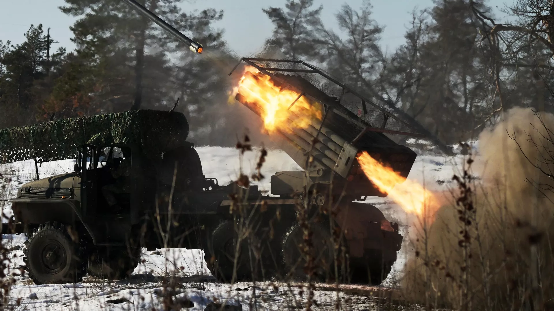 Боевая работа расчета РСЗО Град 25 армии на Краснолиманском направлении - РИА Новости, 1920, 02.03.2025