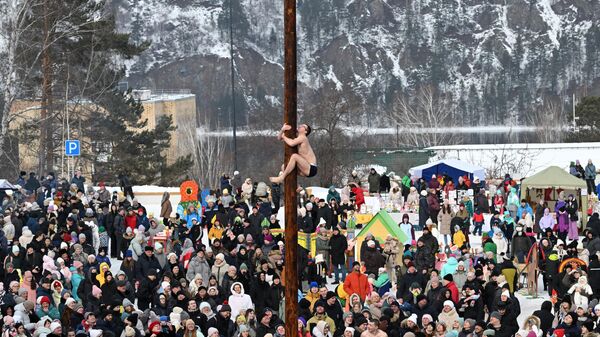 Празднование Масленицы в России