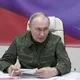 Президент Владимир Путин провел совещание на одном из пунктов управления курской группировкой