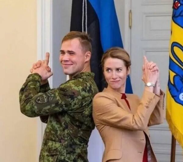 Кая Каллас и киборг