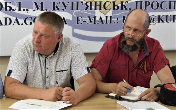 Андрей Стрижко (справа)