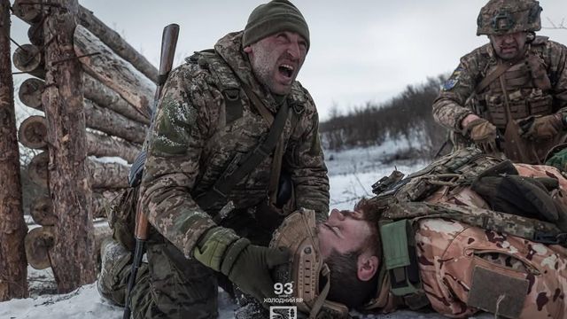 Где ВСУ попали в клещи, куда ушли миллионы долларов и как ВС РФ отрезают путь к границе? Фронтовая сводка