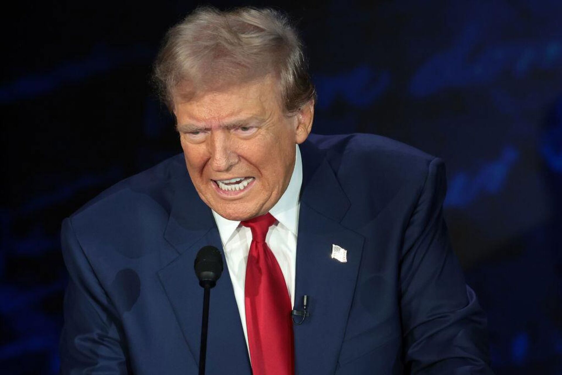 Трамп в раздражении - РИА Новости, 1920, 23.04.2025