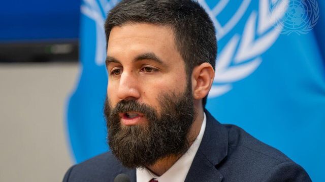 Кристофер Хелали: Неоконсервативная идеология холодной войны все еще доминирует в США