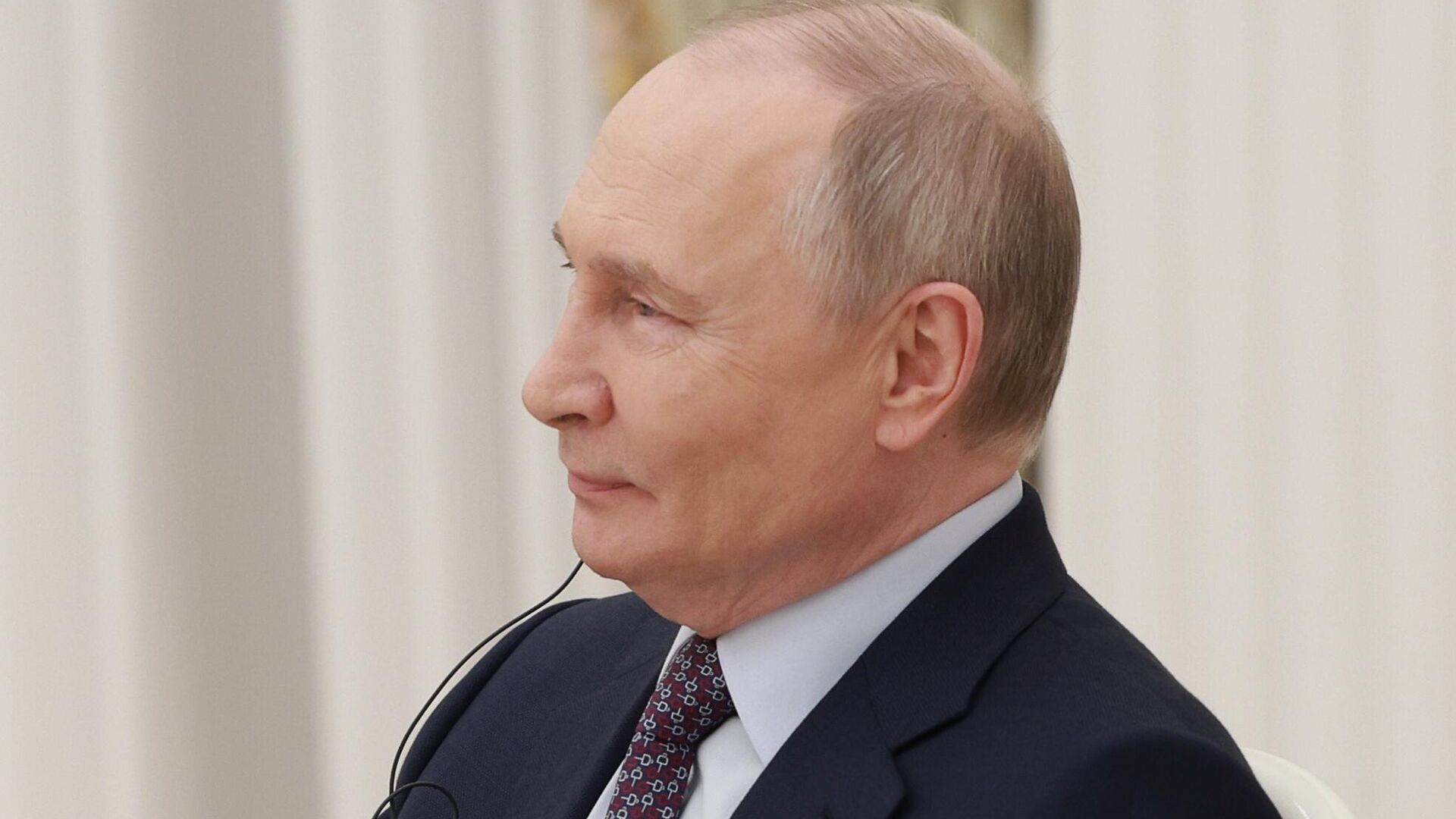 Президент Владимир Путин встретился с вице-премьером ОАЭ Сейф бин Заидом Аль-Нахайяном - РИА Новости, 1920, 24.10.2025