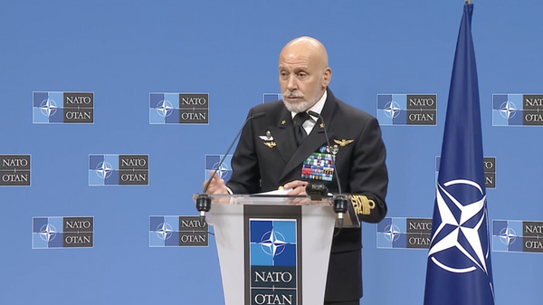 Председатель Военного комитета НАТО, адмирал Джузеппе Каво Драгоне