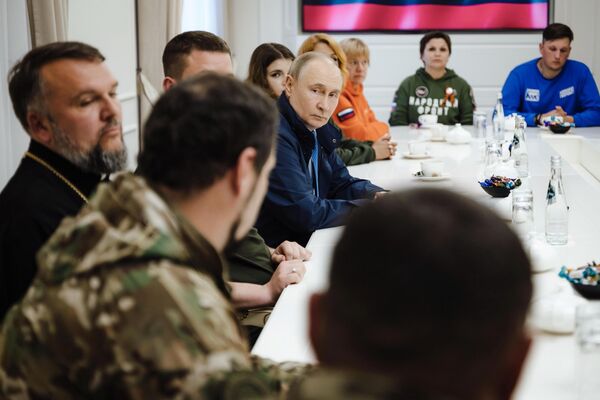 Президент Владимир Путин посетил Курскую область