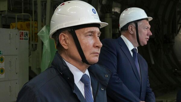 Президент Владимир Путин посетил Курскую область