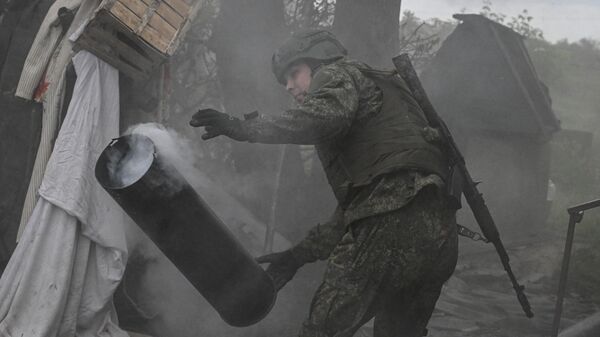 Боевая работа расчета пушки 2С5 Гиацинт-С группировки войск Центр на Красноармейском направлении СВО