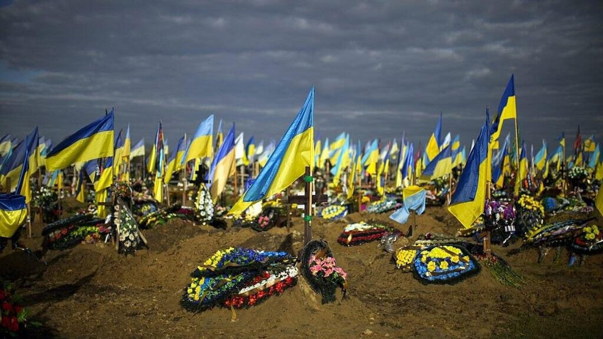 Украина отказалась принимать тела погибших в рамках обмена, о котором договорились в Стамбуле Украина отказалась принимать тела погибших в рамках обмена, о котором договорились в Стамбуле - РИА Новости, 1920, 06.06.2025