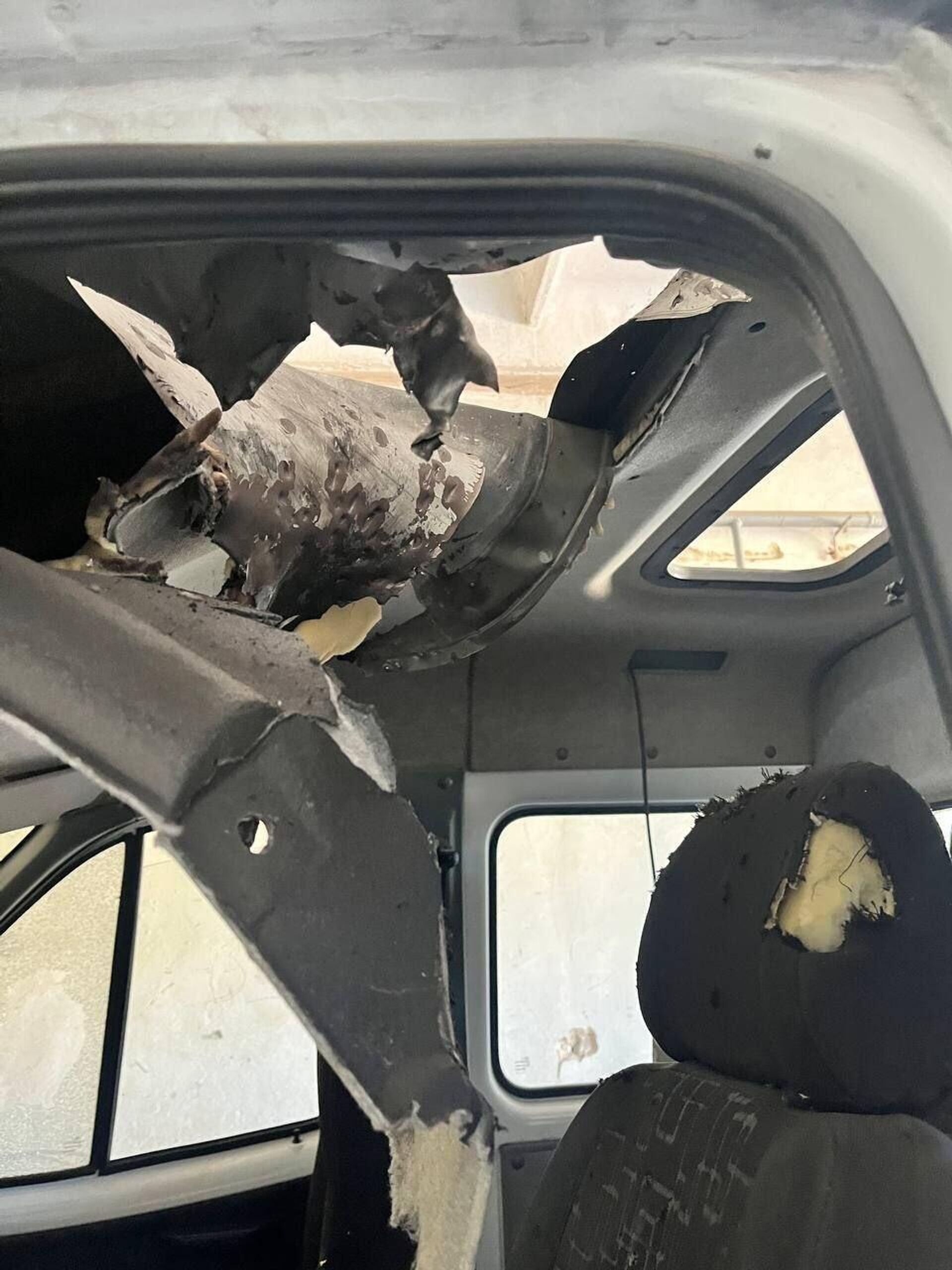 В Алешках сотрудники коммунальной службы попали под удар дрона-камикадзе ВСУ - РИА Новости, 1920, 17.06.2025