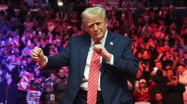 Трамп на публике Трамп на публике