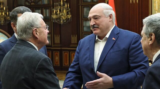 © Фото : пресс-служба президента Республики Беларусь / Келлог и Лукашенко Встреча Лукашенко и Келлога, освобождение заключённых. Итоги 21 июня