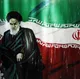 Граффити с изображением основателя Исламской Республики Иран аятоллы Рухоллы Хомейни на одной из улиц в Тегеране.