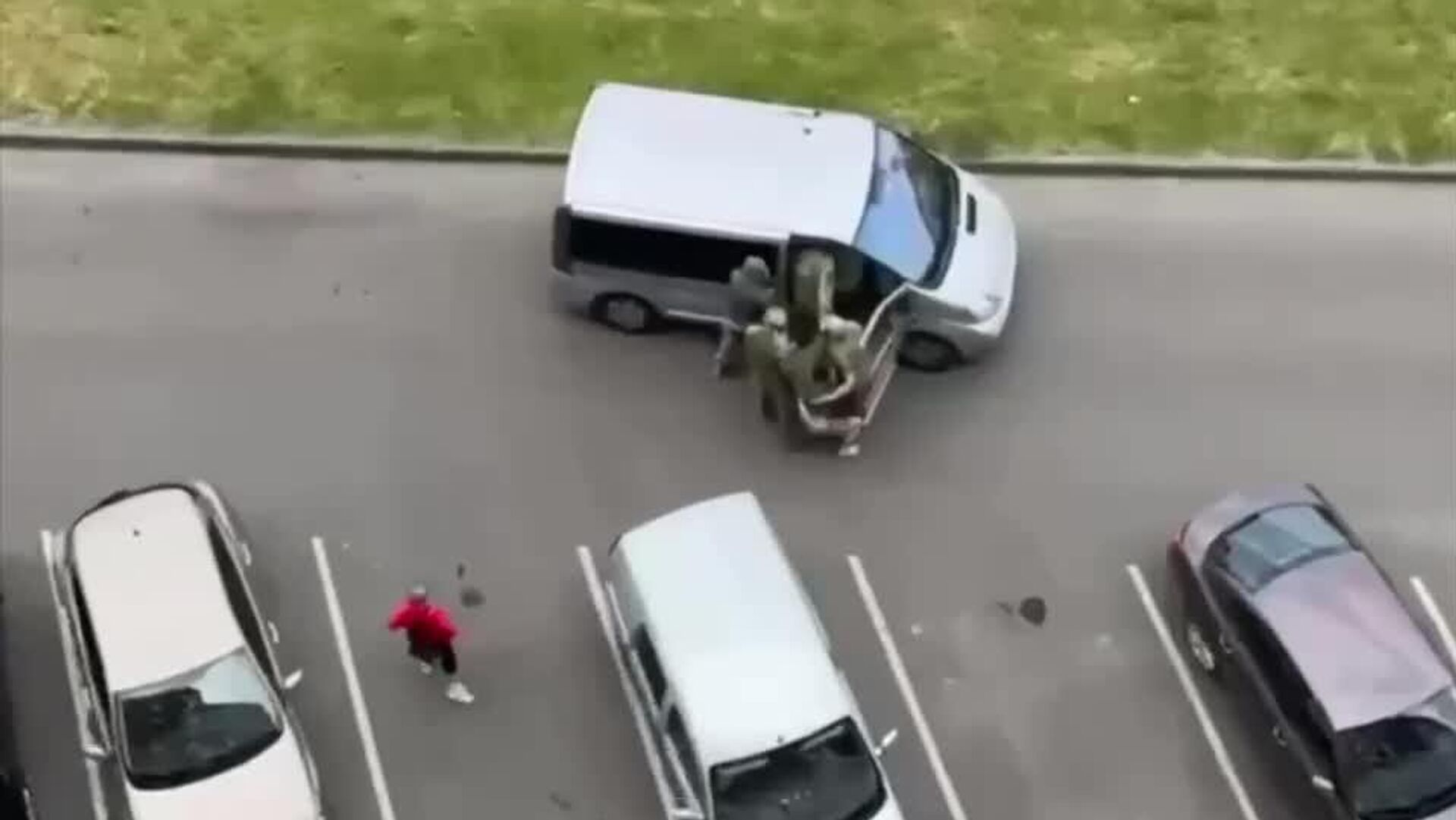 Украинцы дают отпор ТЦК — в ход пошли банки с соленьями - 23.06.2025 ...