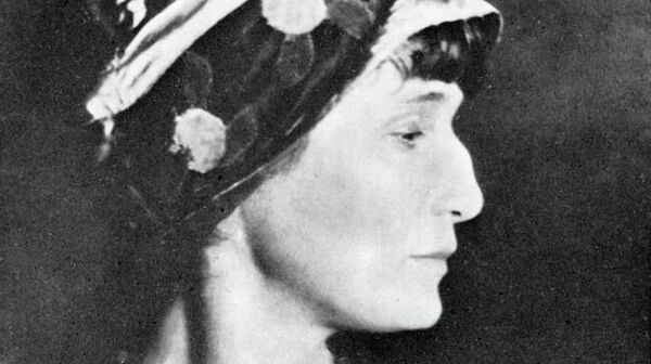 Анна Ахматова – мастер акмеизма