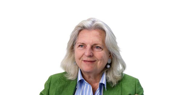 Карин Кнайсль