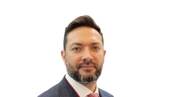 Владимир Комисарчук