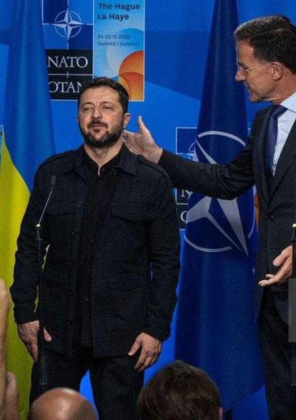 Зеленский и Рютте на саммите НАТО Зеленский и Рютте на саммите НАТО