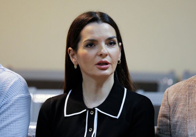 Майя Санду: месть лесбиянки и ребенок от Элтона Джона или Рика Мартина? Семейные тайны