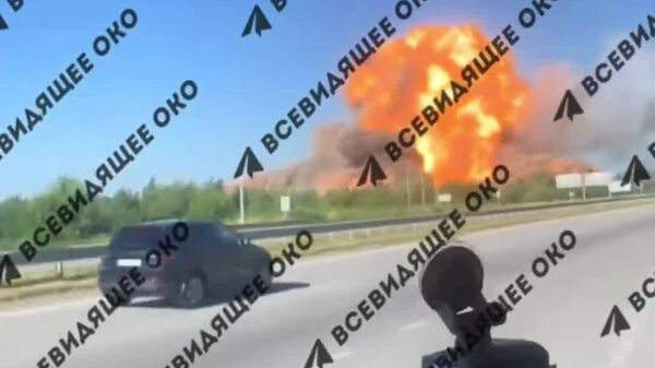 Момент мощного взрыва на предприятии под Житомиром