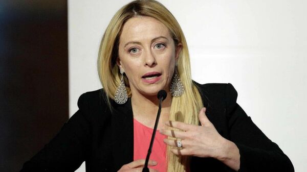 Мелони утверждает, что США не прекращали поставки оружия Украине