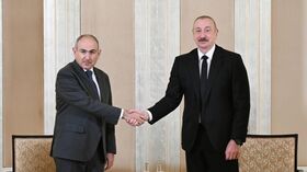 Встреча президента Азербайджана И. Алиева и премьер-министра Армении Н. Пашиняна